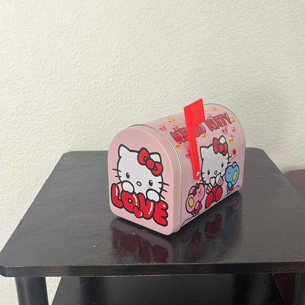 HK mailbox